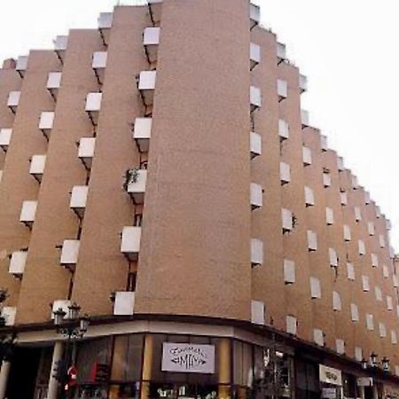 El Loft De Andy Apartment โอเบียโด ภายนอก รูปภาพ